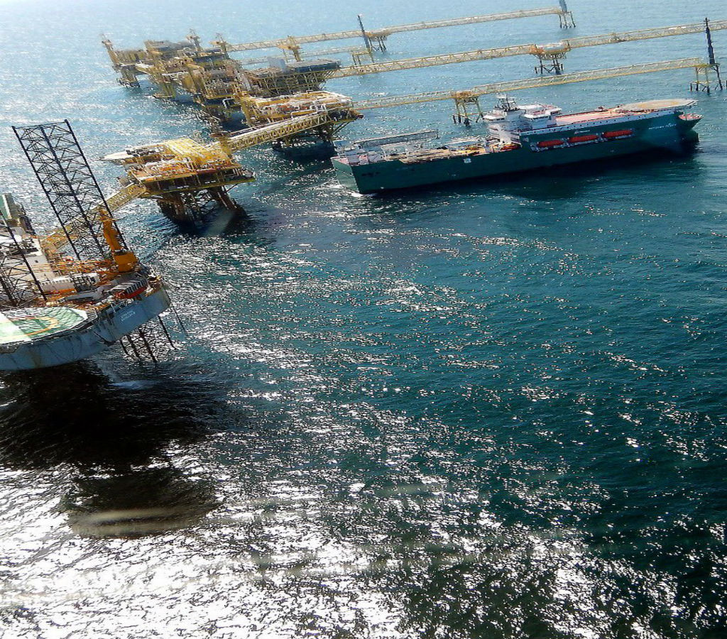 Amexhi se compromete a colaborar para elevar producción petrolera