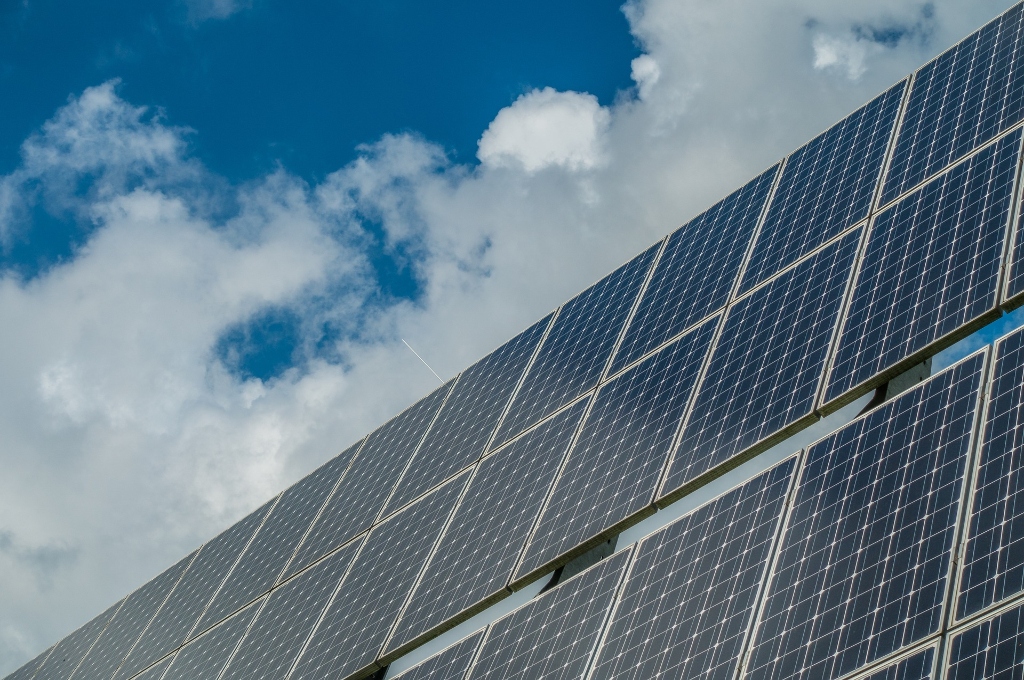 México debe duplicar inversión en energías limpias para alcanzar meta del 35%