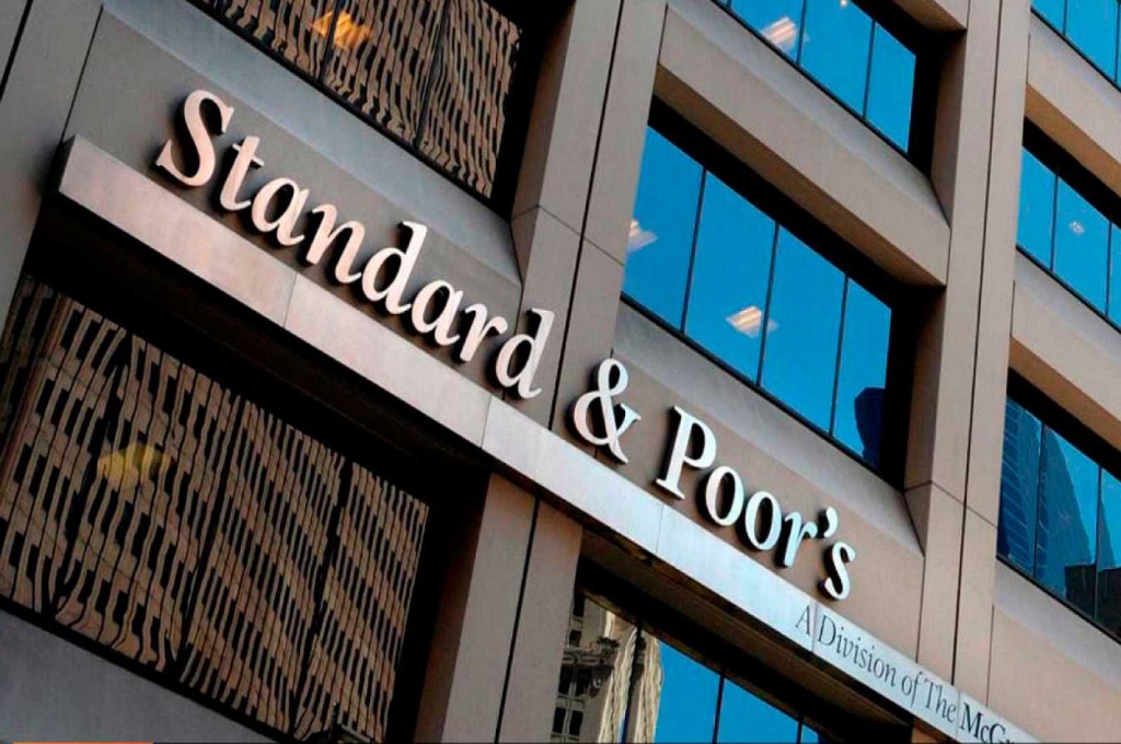 Se mantendrán los apoyos “extraordinarios” para Pemex y CFE: S&P